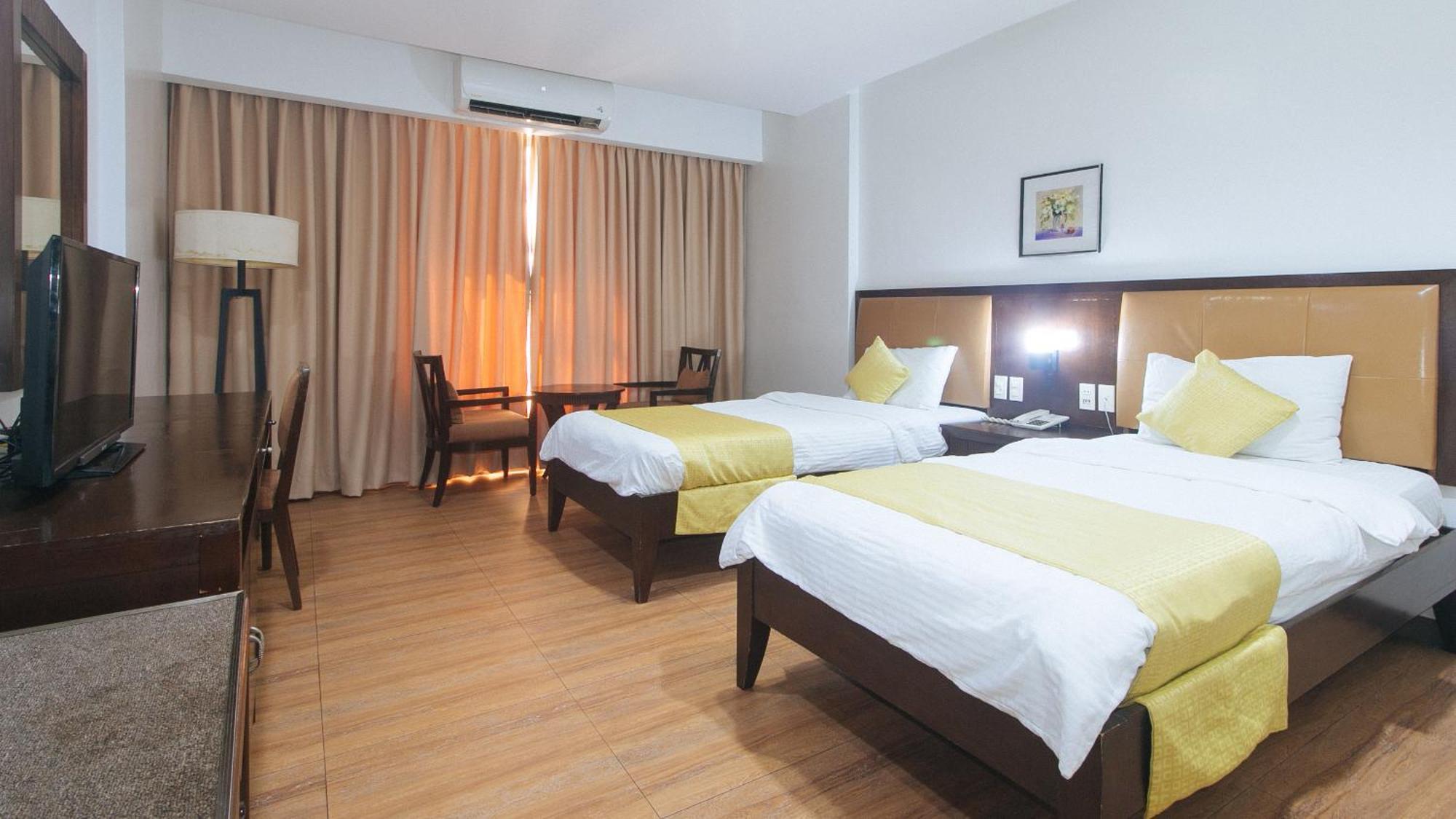 Bliss Hotel San Fernando Pampanga City Dış mekan fotoğraf