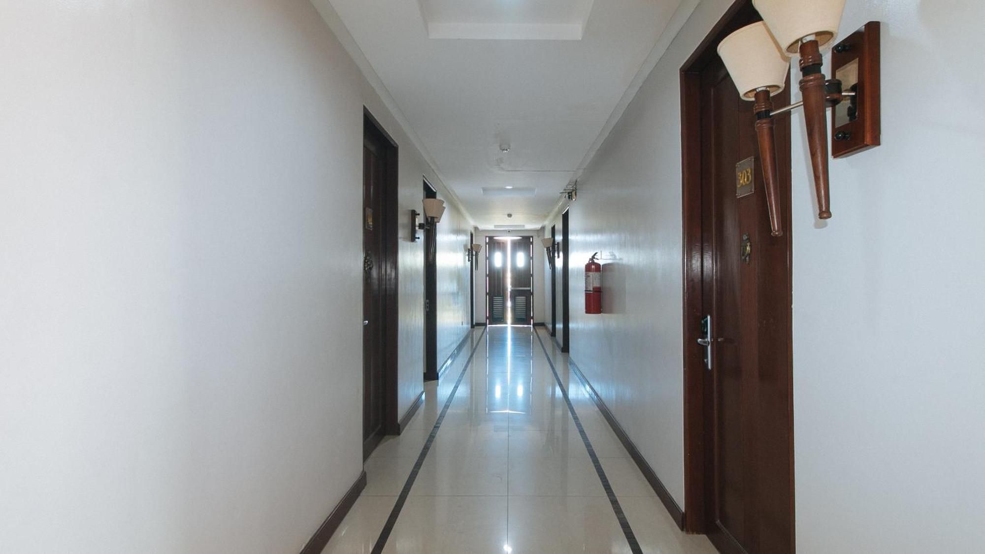 Bliss Hotel San Fernando Pampanga City Dış mekan fotoğraf